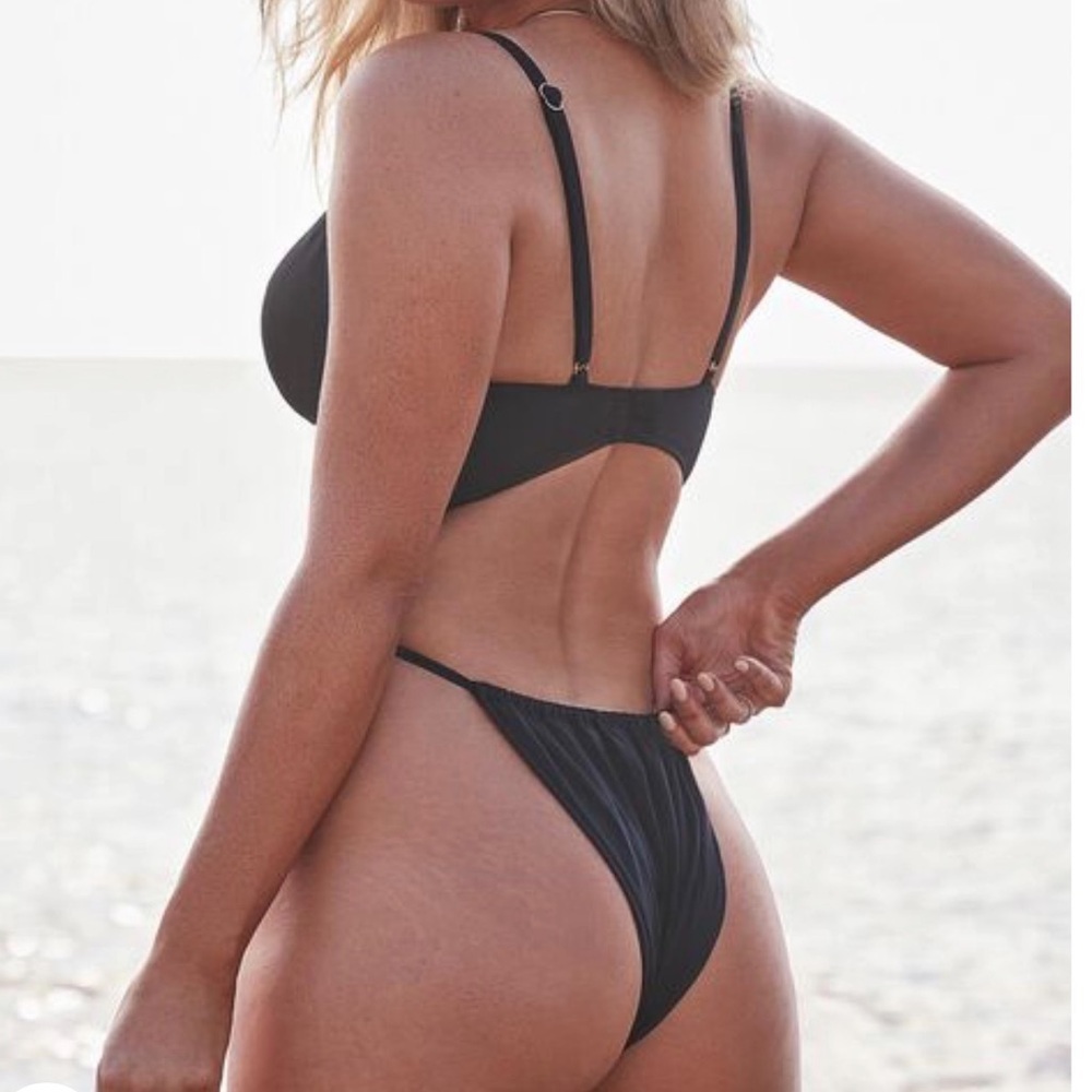 NWT Swimsuits for All Sydney Plunge Adjustable Monokini | Black | Medium - Picture 3 of 9